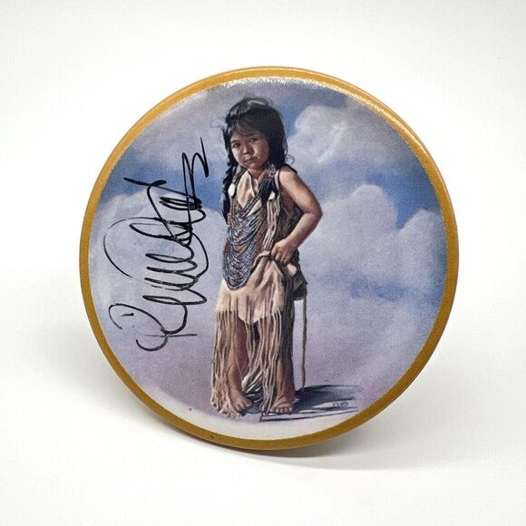 Penni Anne Cross Big Sisters Buckskins Button Pinback Pin Signed Auto Art 1983 - Picture 2 of 9